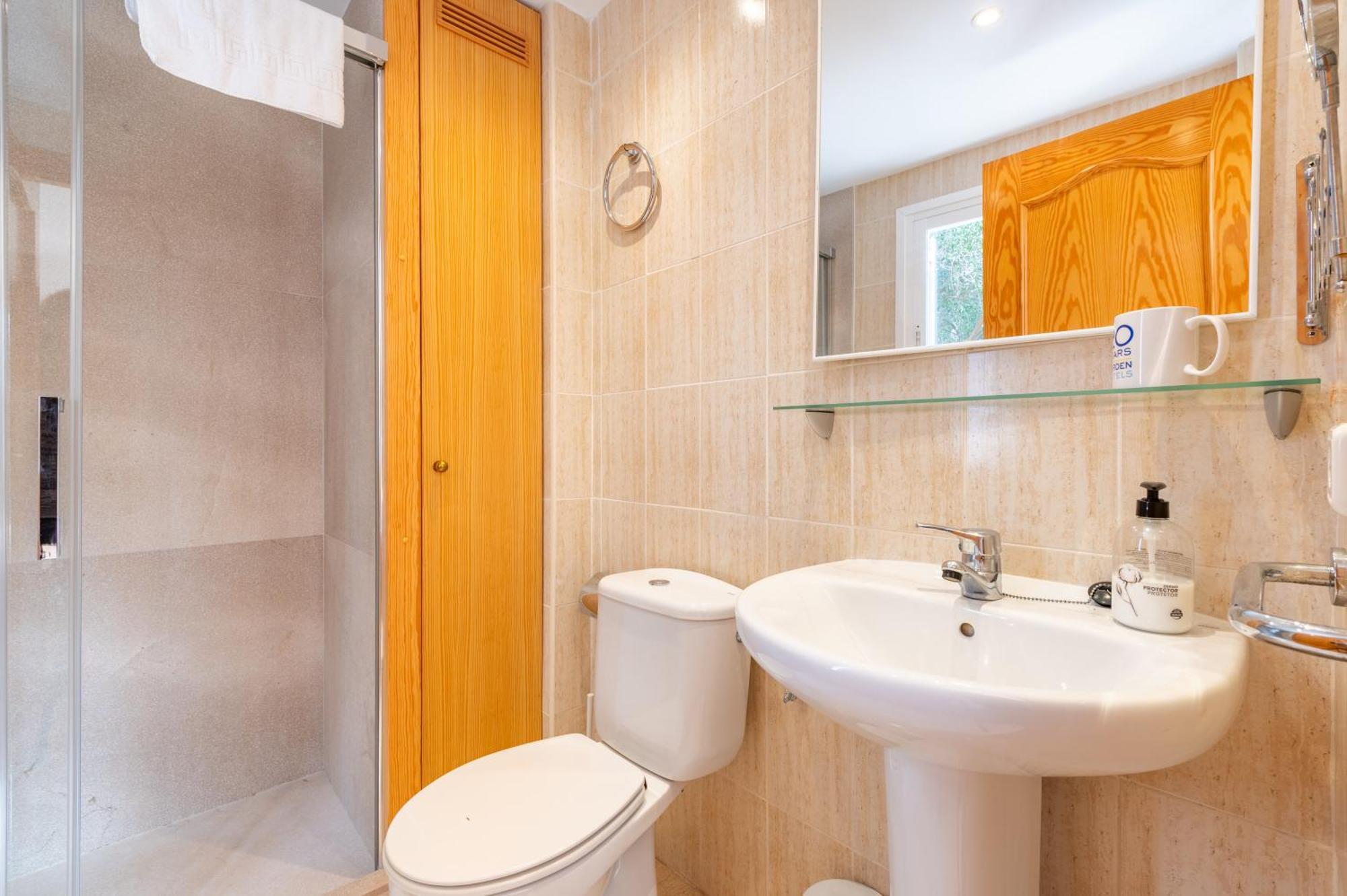 Olot Apartment