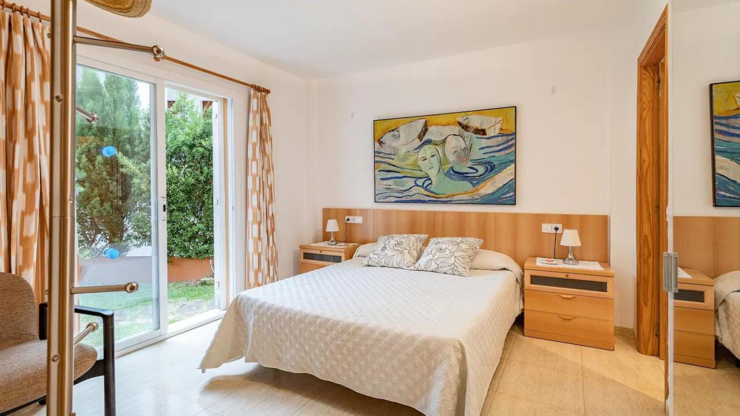 Olot Apartment